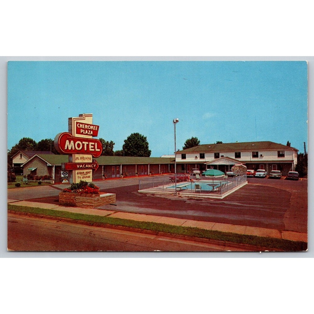 Vintage Postcard Cherokee Plaza Motel Jefferson City Tennessee TN Hwy 11E Chrome